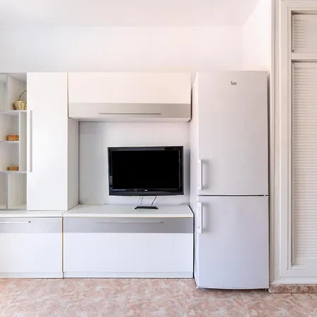La Carihuela Apartment *